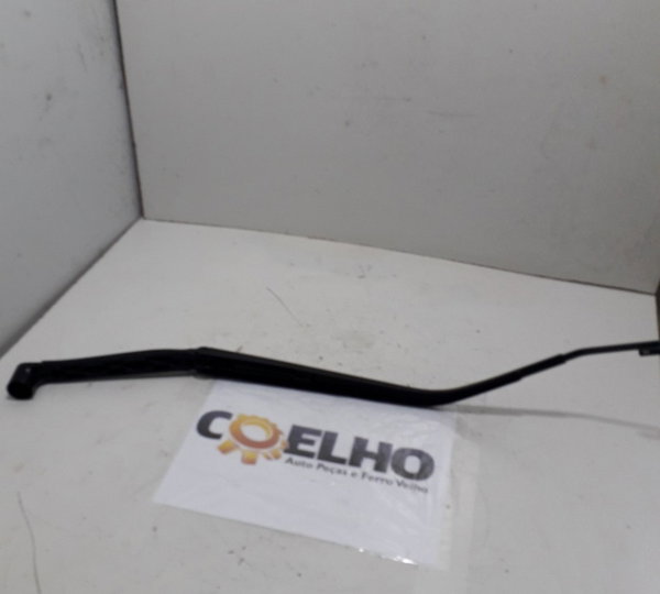 Braço Limpador Dianteiro Direito Mitsubish Lancer 2014-usado Direito