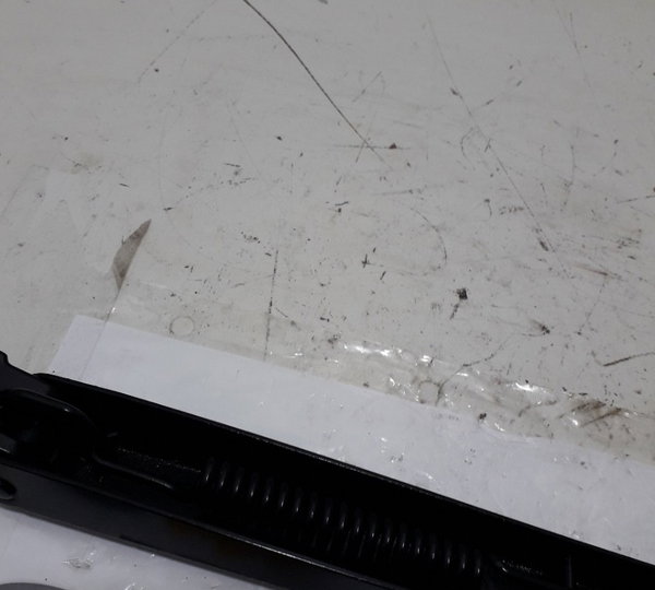 Braço Limpador Dianteiro Direito Mitsubish Lancer 2014-usado Direito