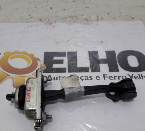 Limitador Porta Dianteira Direita Gm Tracker 1.8 2016-usado