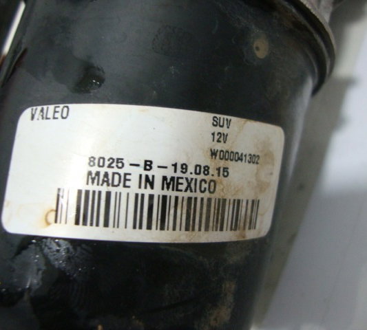 Galhada Do Limpador Dianteiro C/ Motor Gm Tracker 1.8 2016