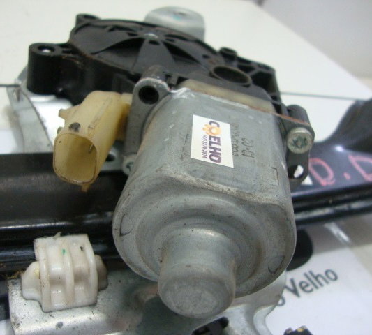 Maquina Vidro Elétrica Dianteira Direita Gm Sonic 1.6 16v