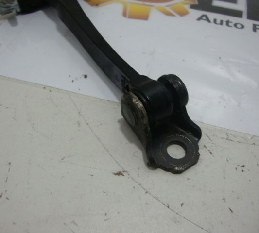 Limitador Porta Traseira Direita Gm Sonic 1.6 16v 2013-usado