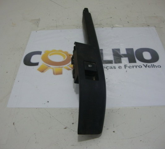 Botão Vidro Elétrico Traseiro Direito Gm Sonic 1.6 2013