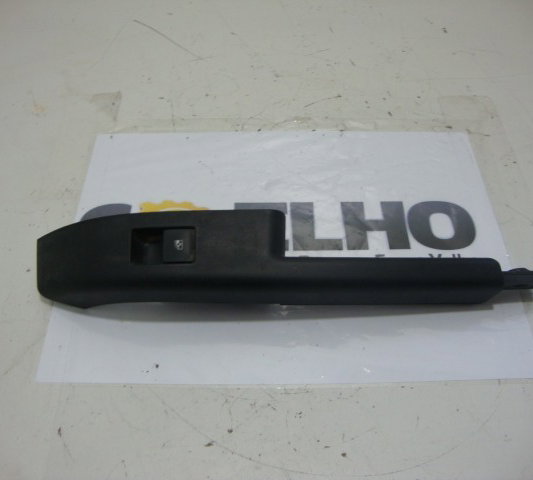 Botão Vidro Elétrico Traseiro Direito Gm Sonic 1.6 2013