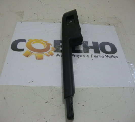 Botão Vidro Elétrico Traseiro Direito Gm Sonic 1.6 2013