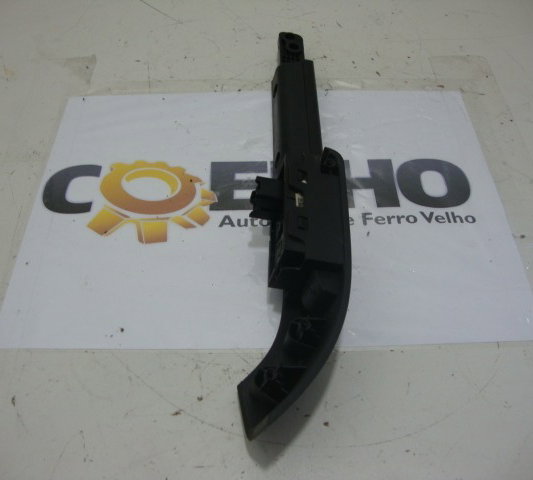 Botão Vidro Elétrico Traseiro Direito Gm Sonic 1.6 2013