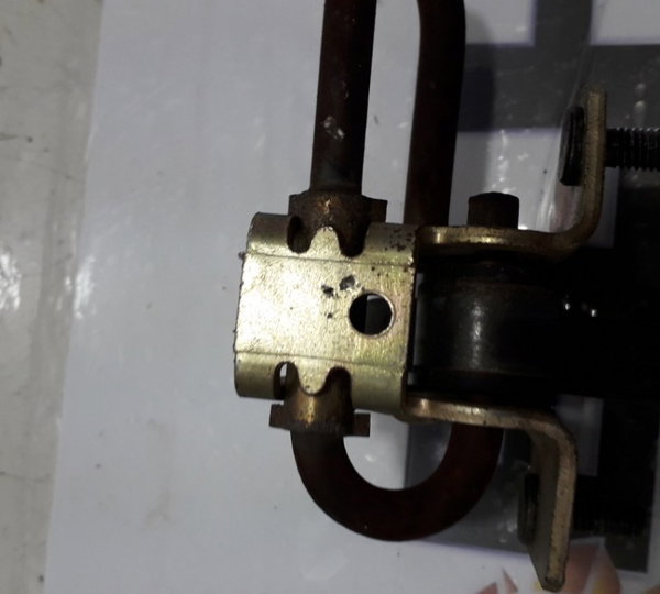 Limitador Porta Traseira Esquerda Volvo Xc90 2.5 4x4 2005