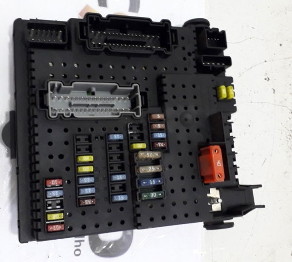 Caixa De Fusíveis Volvo Xc90 2.5 4x4 2005