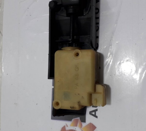 Trava Do Tanque Combustivel Volvo Xc90 2.5 4x4 2005