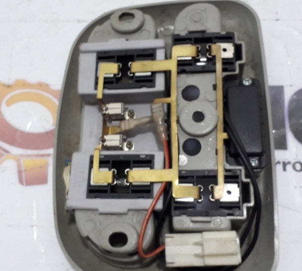 Luz Cortesia Do Teto Central Jac J3 1.4 2012