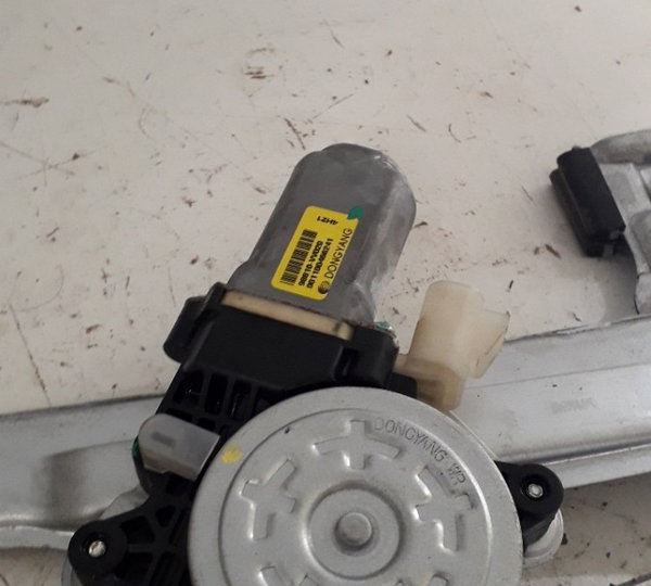 Maquina Vidro Elétrica Traseira Direita  Spin 1.8 2014-usado