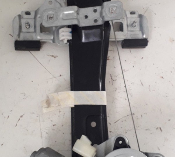 Máquina Vidro Eletrica Dianteira Direita Gm Spin 1.8 8v 2014