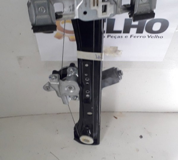 Máquina Vidro Eletrica Dianteira Direita Gm Spin 1.8 8v 2014