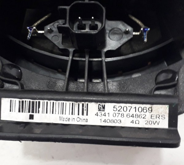 Alto Falante Dianteiro Direito Gm Spin 1.8 2014-usado Verde-escuro