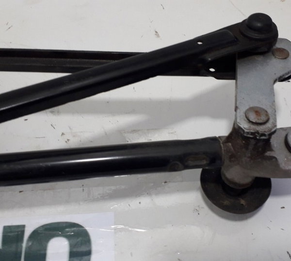 Galhada Do Limpador Dianteiro Hyundai Tucson 2012