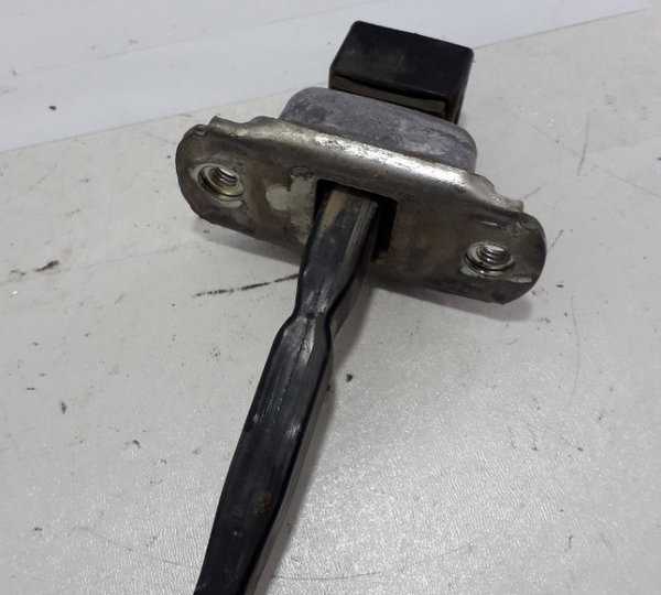 Limitador Porta Traseira Direita Mitsubishi L200 Triton 10