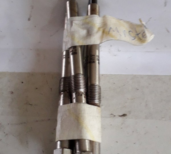 Vela Aquecedora Renault Master 2.5 2013-usado