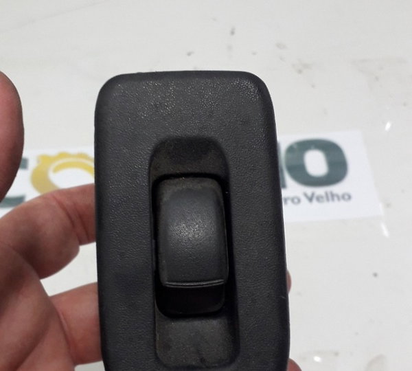 Botão Vidro C/ Moldura Traseiro Esquerdo Mmc Tr4 2.0 2008