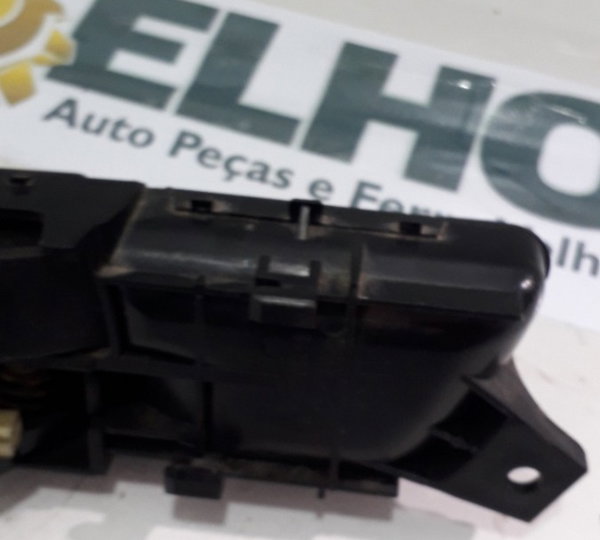 Maçaneta Interna Tras. Direita Mitsubishi Pajero Tr4 2008