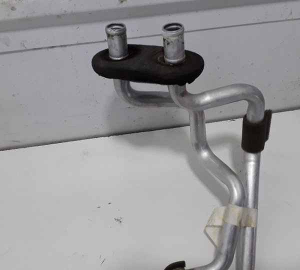 Radiador De Água Quente Mmc Triton 3.2 Diesel Automática 10