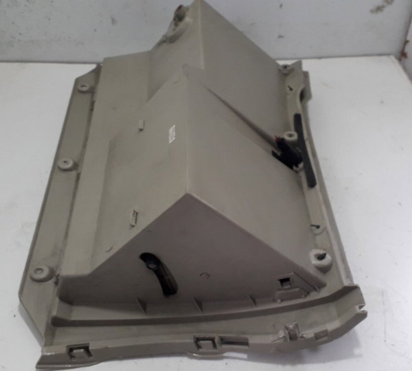 Porta Luvas Chery Cielo 1.6 - 2010-usado
