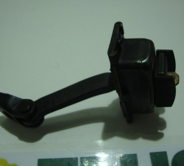 Limitador Porta Traseira Direita Mercedes Classe A 190 2004