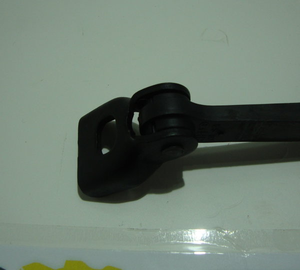 Limitador Porta Traseira Direita Mercedes Classe A 190 2004