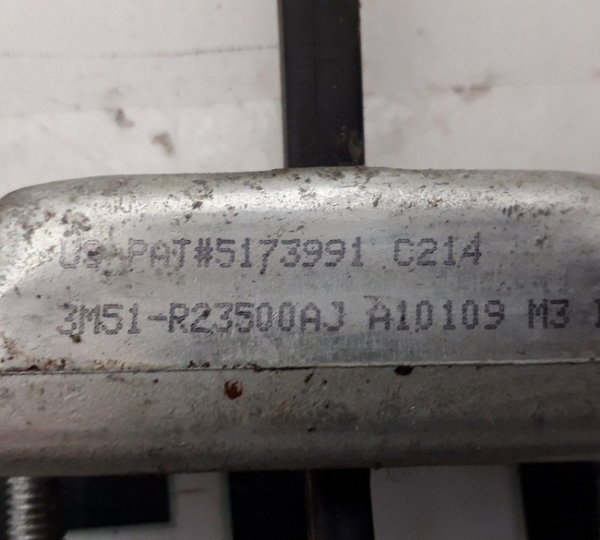 Limitador Porta Traseira Direita Ford Focus 2011-usado