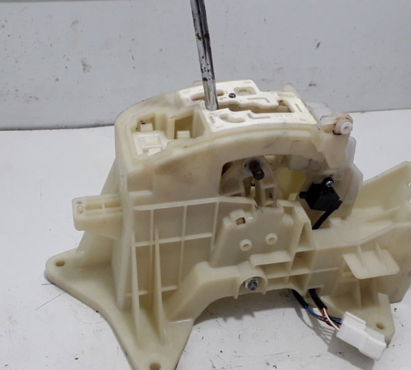 Trambulador Do Cambio Hyundai Ix35-usado