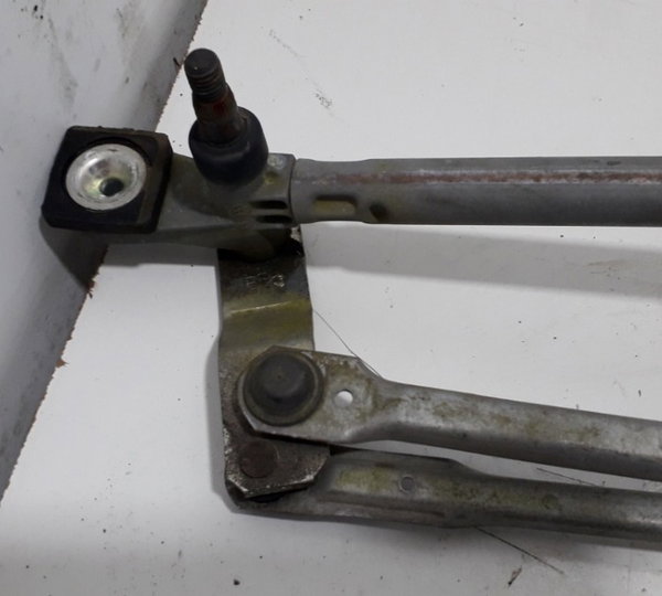 Galhada C/ Motor Limpador Dianteiro Ford Focus 2011