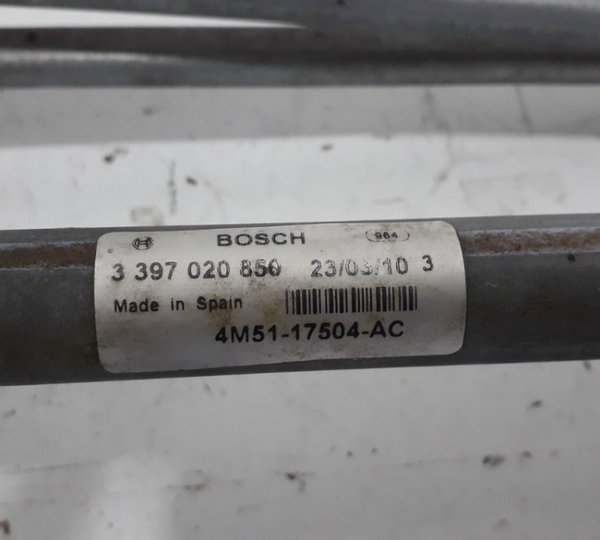 Galhada C/ Motor Limpador Dianteiro Ford Focus 2011