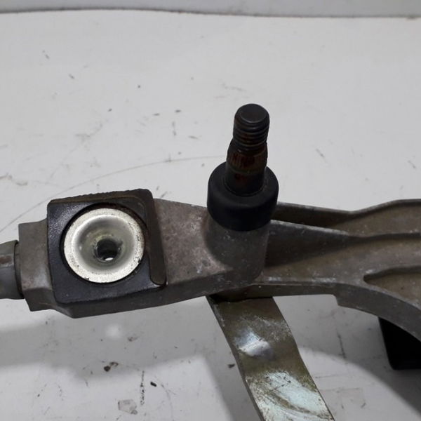 Galhada C/ Motor Limpador Dianteiro Ford Focus 2011