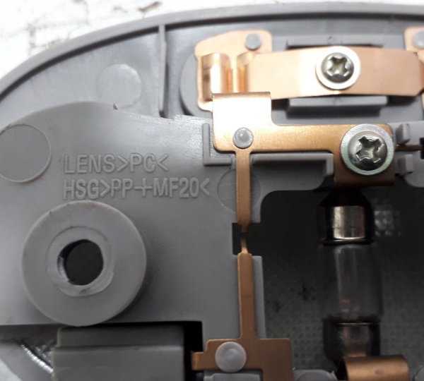 Luz De Teto Chery Qq 1.1 2011