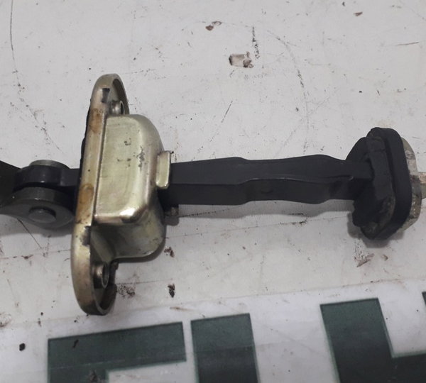 Limitador Porta Traseira Direita Chery Qq 1.1 2011