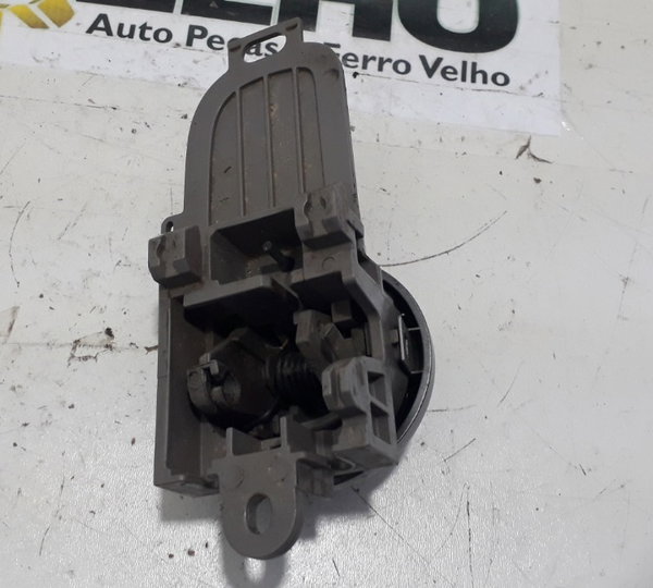 Maçaneta Interna Dianteira Esquerda Nissan Livina 2010 Original Foto Dianteira