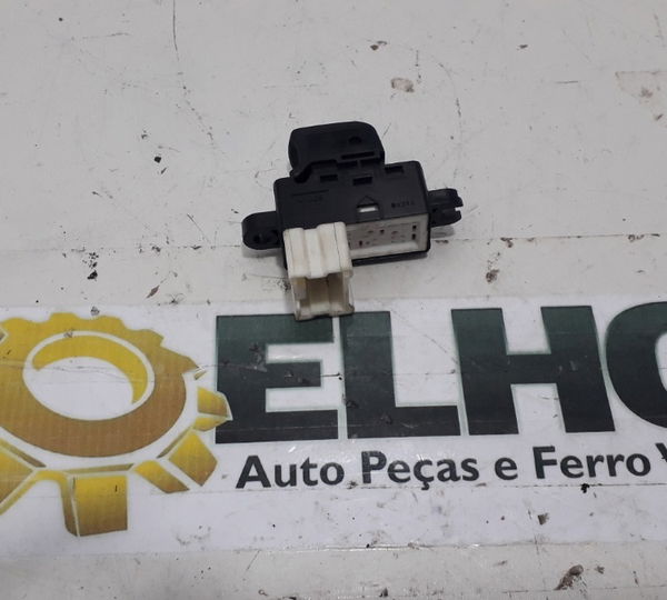 Botão Do Vidro Eletrico Traseiro Esquerdo Nissan Livina 2010