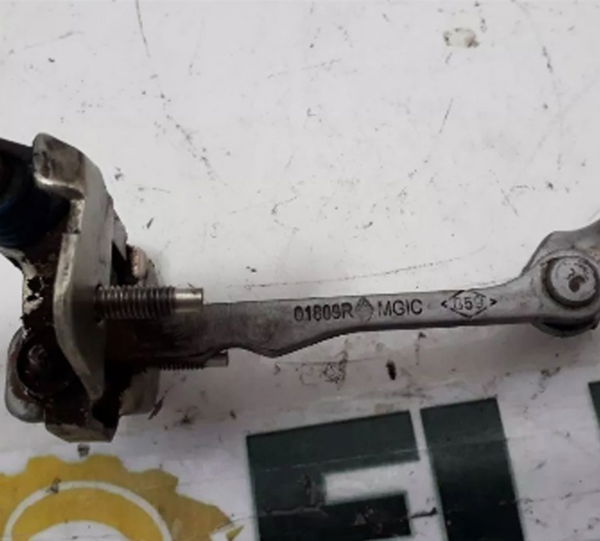Limitador Porta Traseira Esquerda Renault Duster 2013