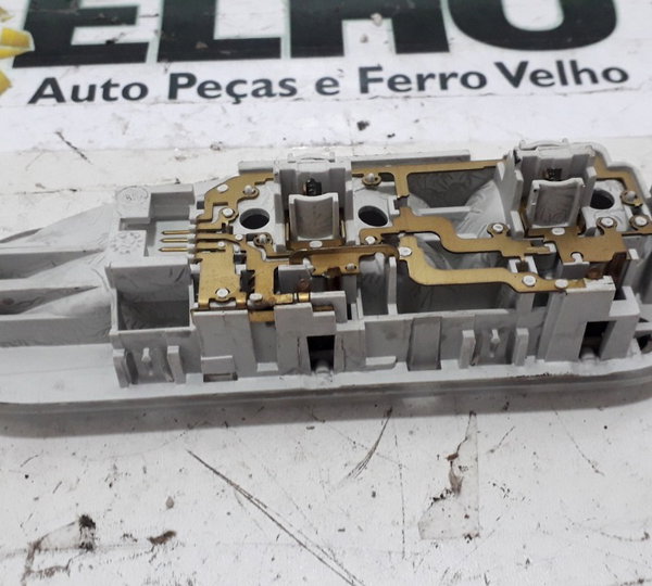 Luz De Teto Renault Duster 2013