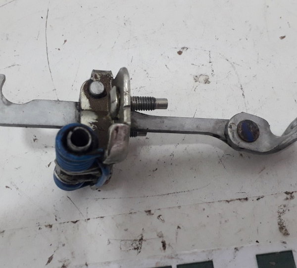 Limitador Porta Dianteira Direita Renault Duster 2013