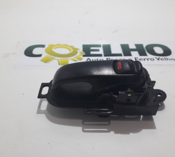 Maçaneta Interna Tras. Esquerda Nissan Tiida 1.8 2010 Original Foto Traseira