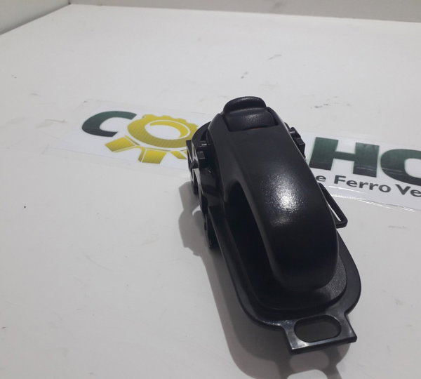Maçaneta Interna Tras. Esquerda Nissan Tiida 1.8 2010 Original Foto Traseira