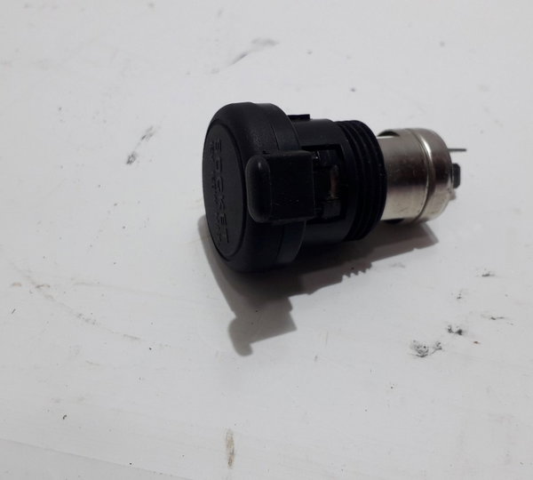 Tomada 12v Nissan Tiida 1.8 Flex 2010