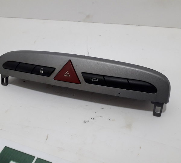Botão Do Alerta Peugeot 308 2.0 Flex 2014 Preta