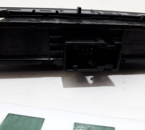 Botão Do Alerta Peugeot 308 2.0 Flex 2014 Preta