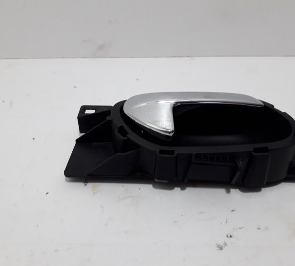 Maçaneta Interna Dianteira Direita Peugeot 308 2.0 Flex 2014 Original Foto Dianteira