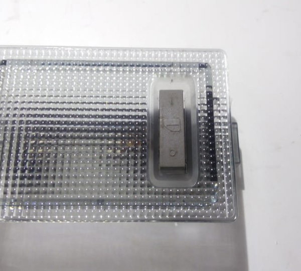 Luz De Teto Cortesia Traseira Spin 2016