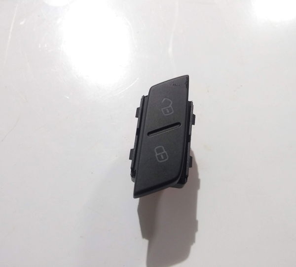 Botão Da Trava Eletrica Vw/ Fox  1,6 2017