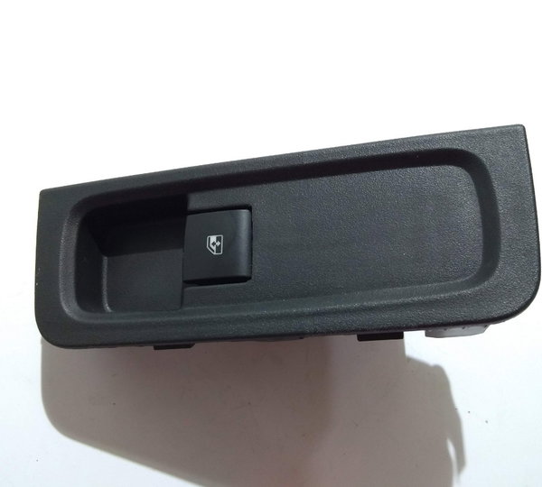 Botão Vidro Eletrico Traseira Direita Gm Onix 2017