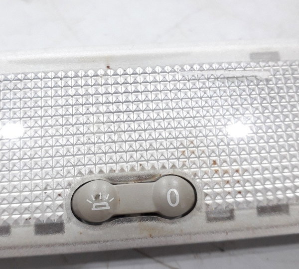 Luz De Teto Cortesia Renault Sandero 2014 - Usado