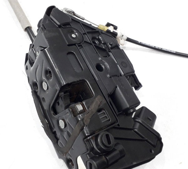 Fechadura De Porta Traseira Direita Vw Up Cross 2018 Usado